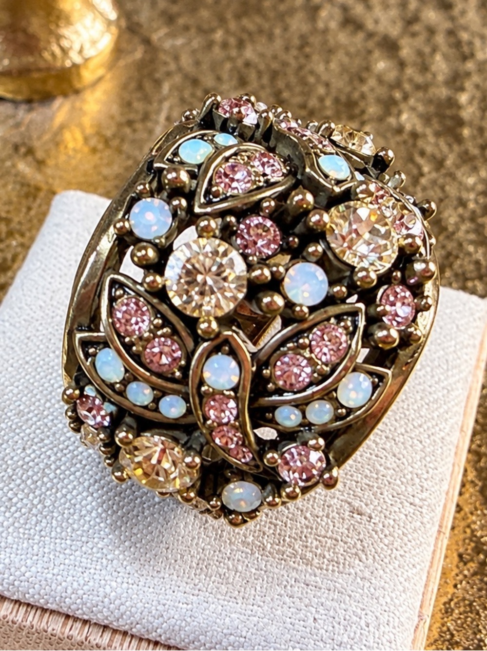 Heidi Daus "Fantasy in Flight" Dragonfly Crystal Band Ring Bronzetone *Size 8 - Picture 2 of 6